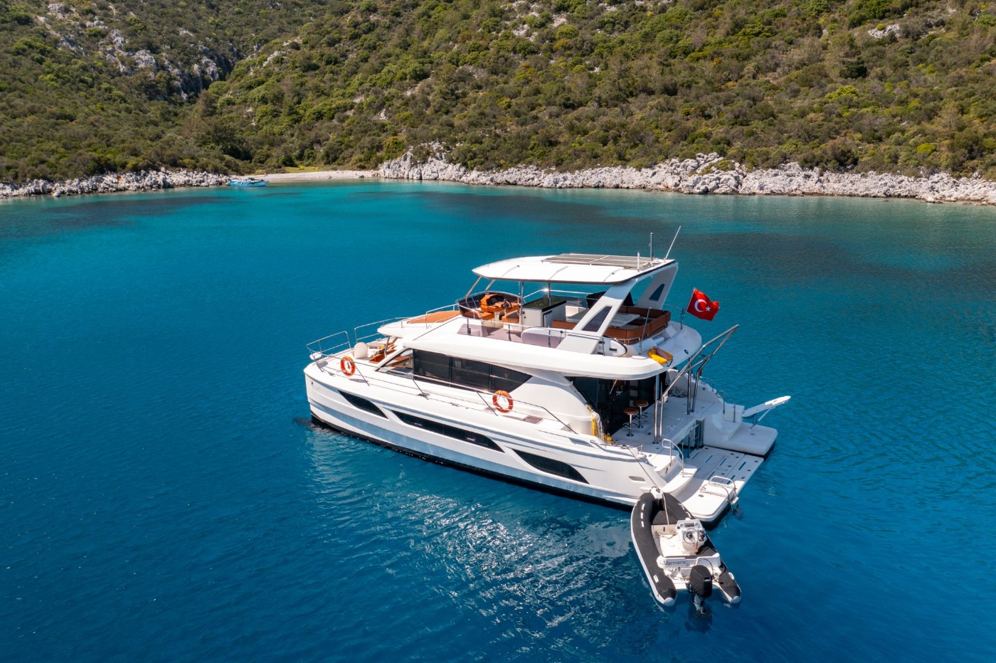 ssc-yachting-aquila-484-ht-power-cat-001